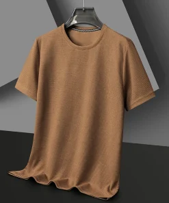 Camiseta de manga corta con cuello redondo y gofrado para hombre