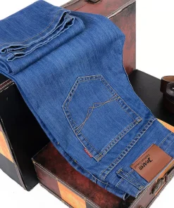 Pantalón clásico vaquero para hombre