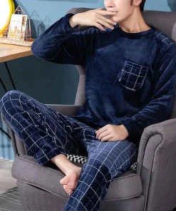 Pijama acolchada cálido para hombre