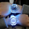 Reloj luminoso LED de moda para hombre y mujer