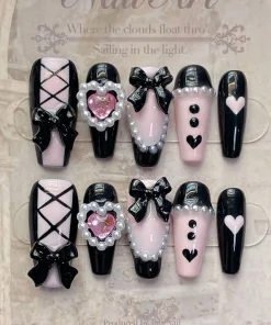 10 Uñas postizas corazón rosa negro hechas a mano