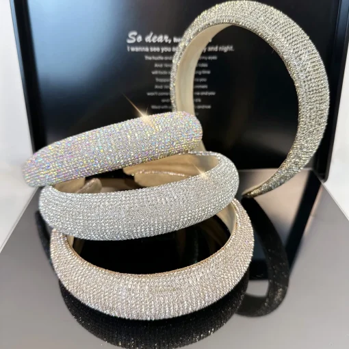 Accesorios de pelo prensados de lujo con diamantes