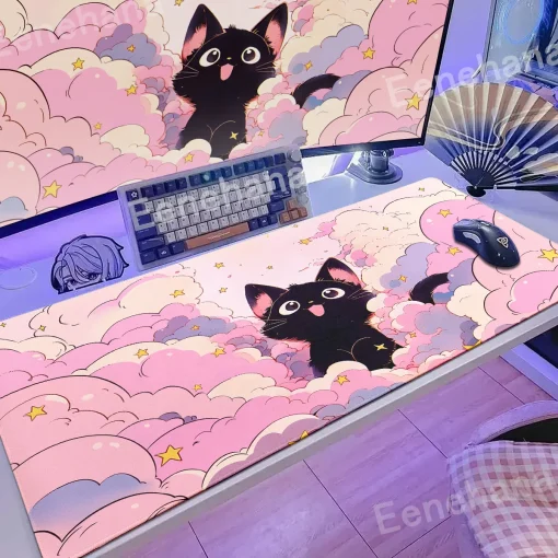 Alfombrilla Kawaii Gato Negro sobre las Nubes