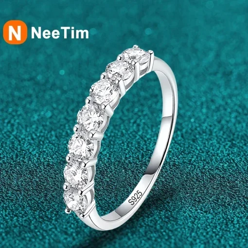 Anillo NeeTim de moissanita completa para mujer