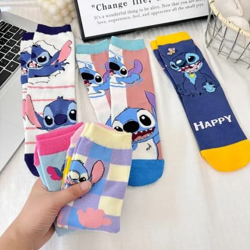 Calcetines altos de Stitch Kawaii