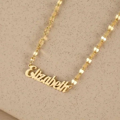 Collar Personalizado con Nombre de Oro