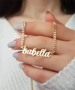 Collar personalizado 2023 para mujer