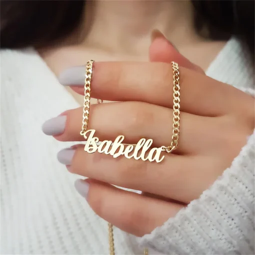 Collar personalizado 2023 para mujer