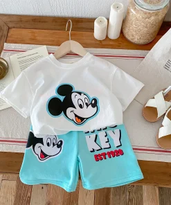 Conjunto de ropa deportiva de dibujos animados Mickey Mouse