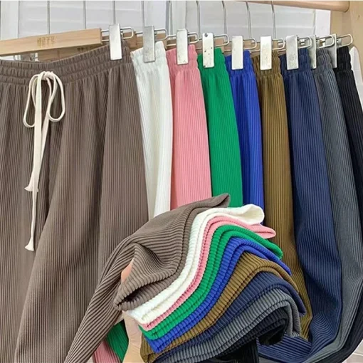 Pantalones sueltos verano 2023