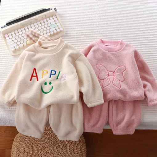 Pijama infantil sólido de franela de invierno