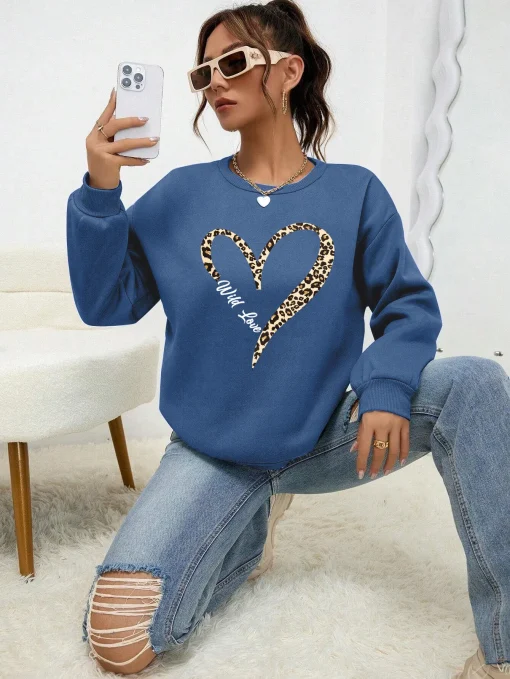 Sudadera de mujer con estampado de leopardo y corazón salvaje